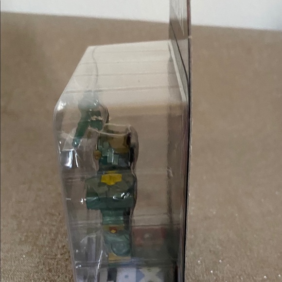 Roblox Series 8 Celebrity Action Core Figure - Picture 4 of 11